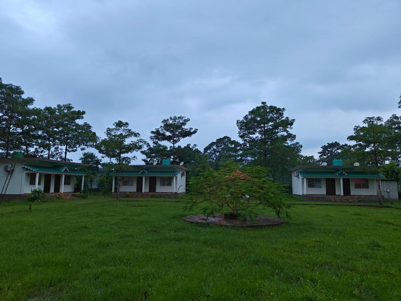 Jaldapara Eco Resorts By Stayapart Madari Hat Dış mekan fotoğraf